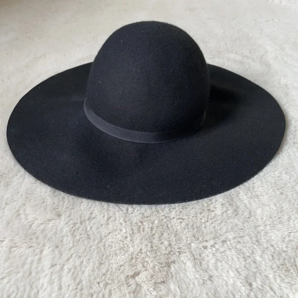 Zara | Accessories | Black Wool Wide Brim Floppy Hat | Poshmark display picture 2